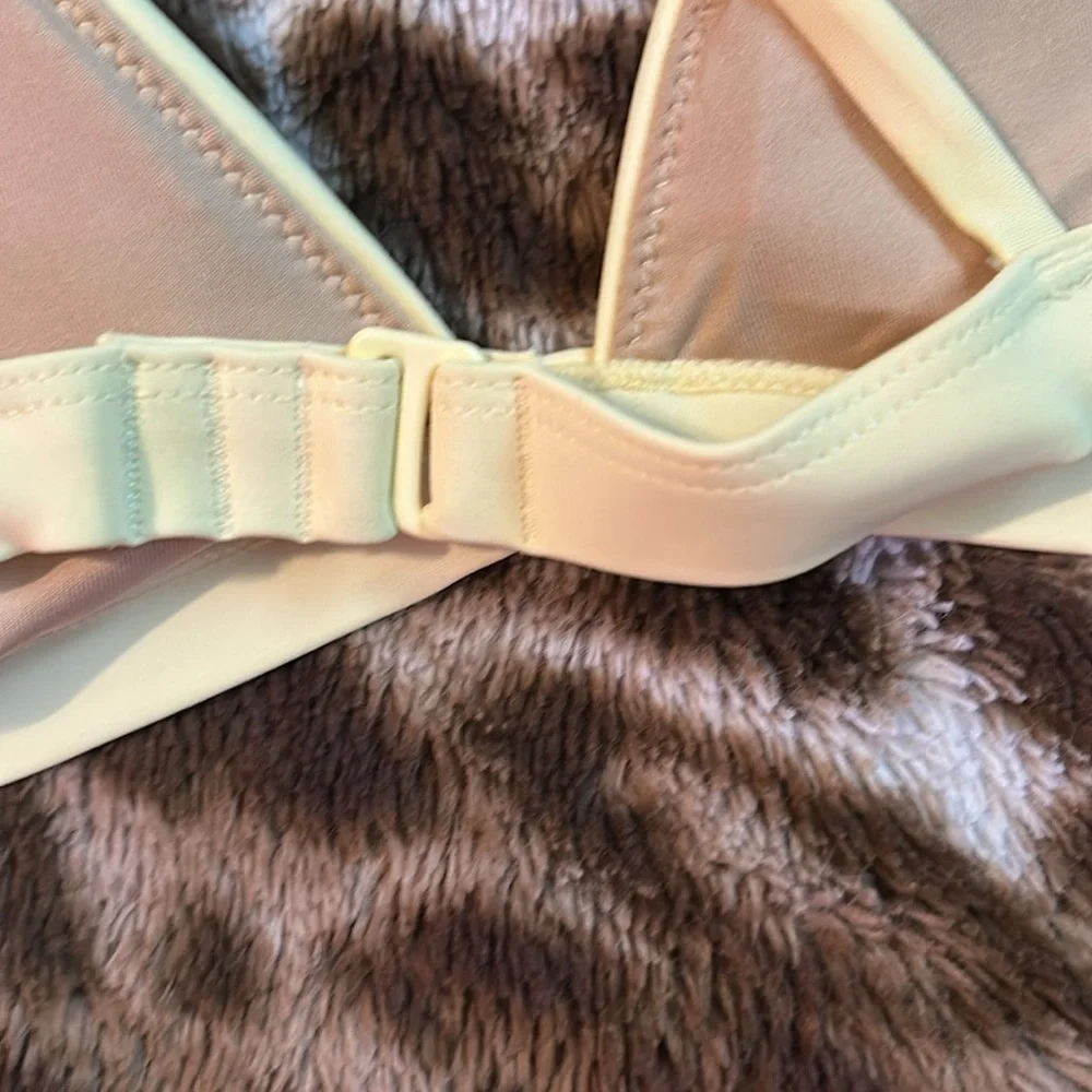 Old Navy elegant yellow
